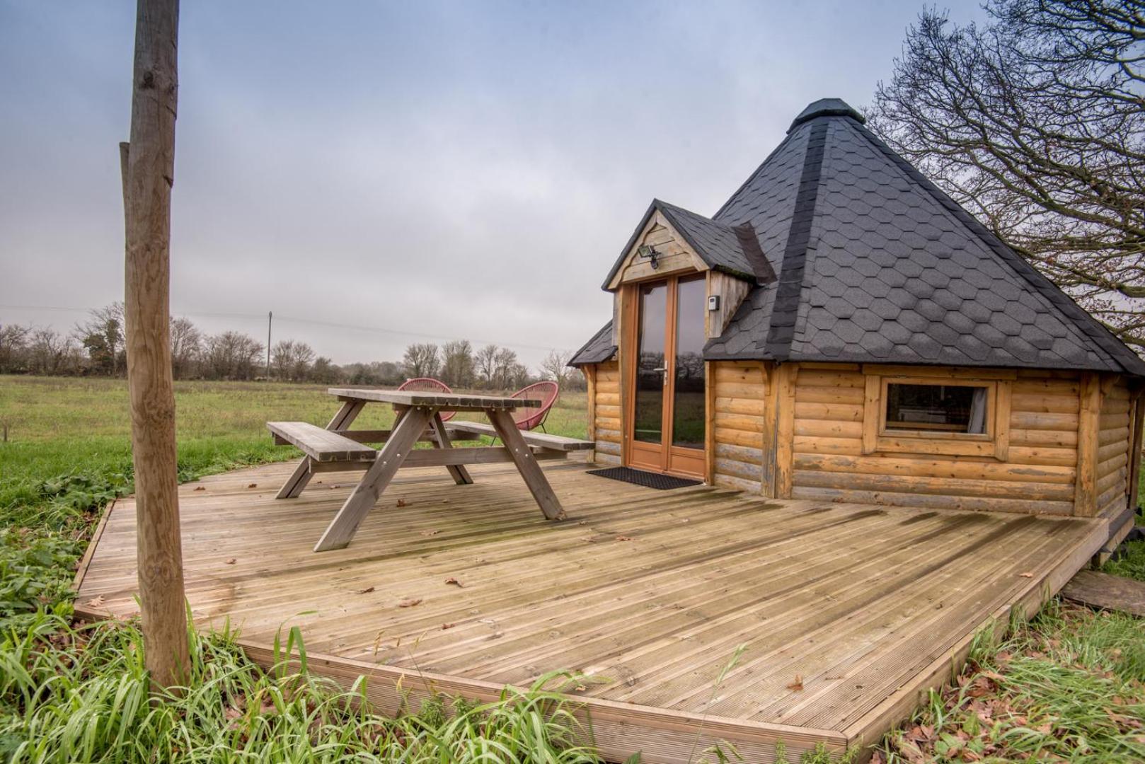 Kota Guest House Morannes sur Sarthe-Daumeray Exterior photo